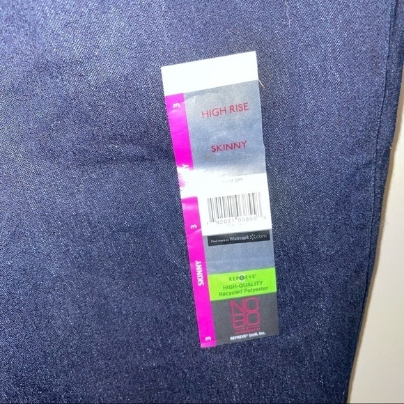 NWT No Boundaries High Rise Skinny Jeans - Picture 2 of 8